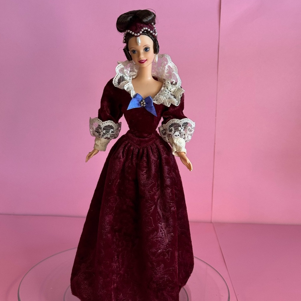 Hallmark Special Edition Sentimental Valentine Barbie 1996